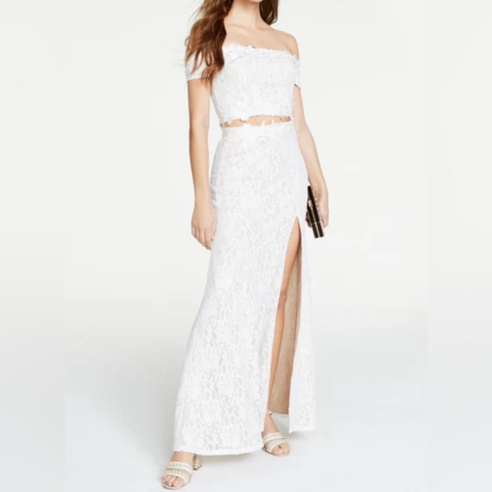 Juniors Sequin Hearts Two-Piece Lace Off-Shoulder Gown-Glitter Sz 13